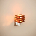SQUARE WOOD HOLDER